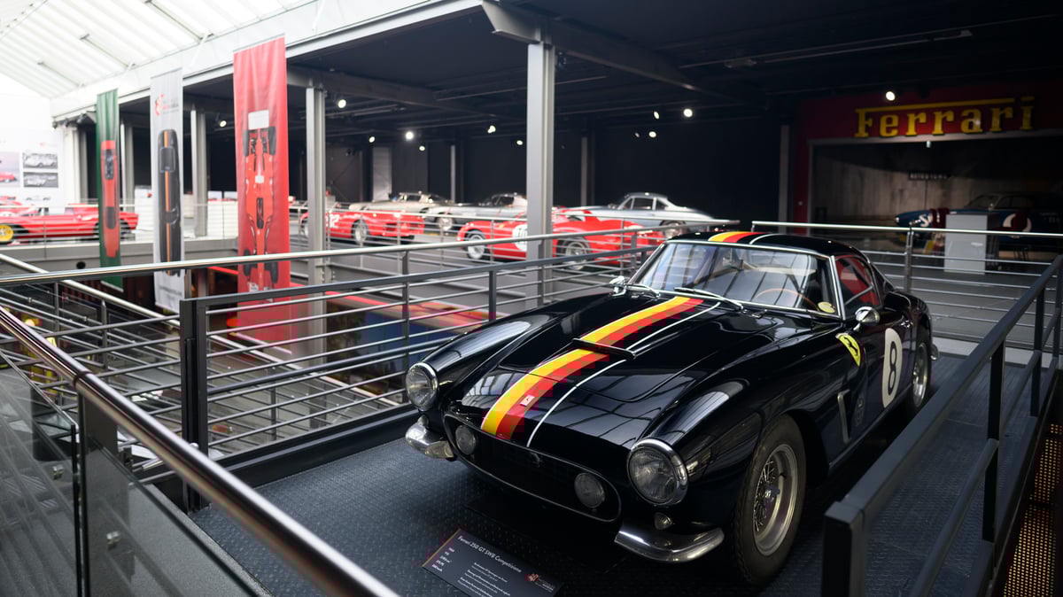 _NAM_Ferrari_0002-1